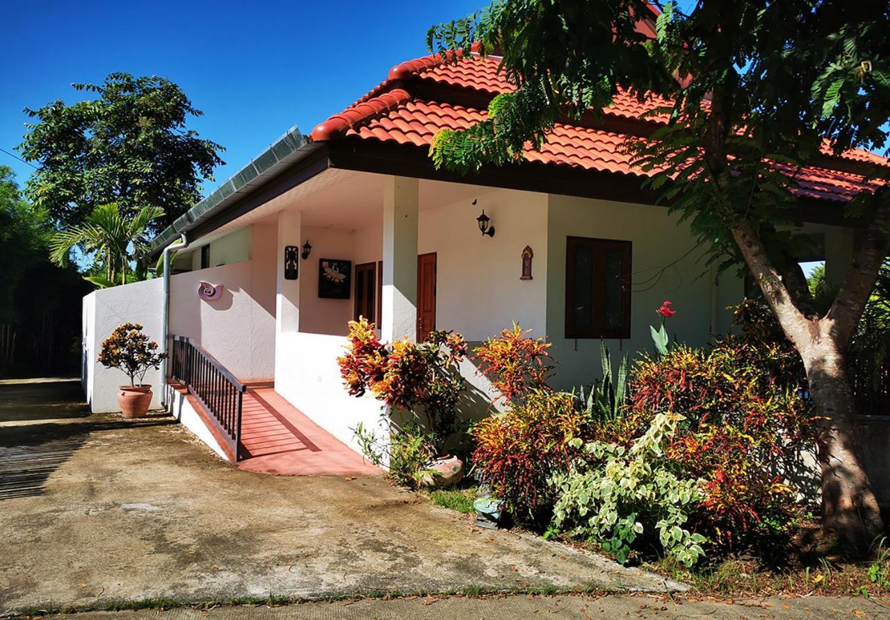 Jasmine Hills Lodge Doi Saket Exterior photo
